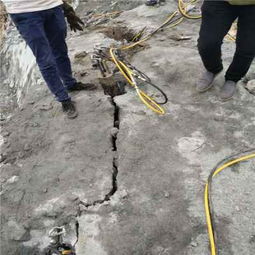 新闻 破桩头拆除混凝土比较快的设备注意事项锦州